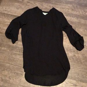 Decree black tunic top